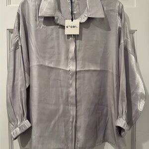 Silver 3/4 Sleeve Button Down